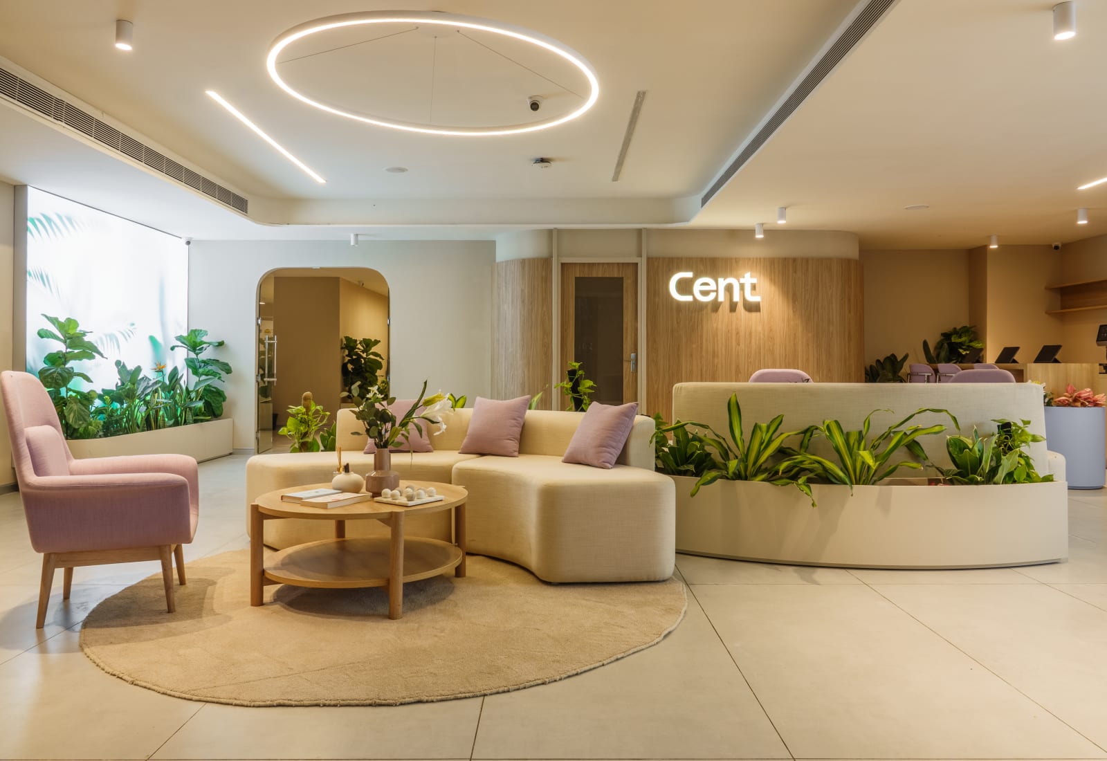 Inside a Cent preventive-health centre